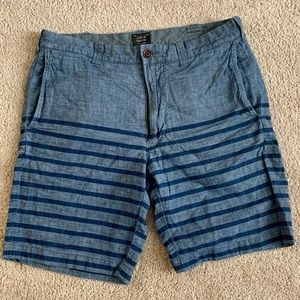 J. Crew Men’s 9in Stanton Shorts with Stripes